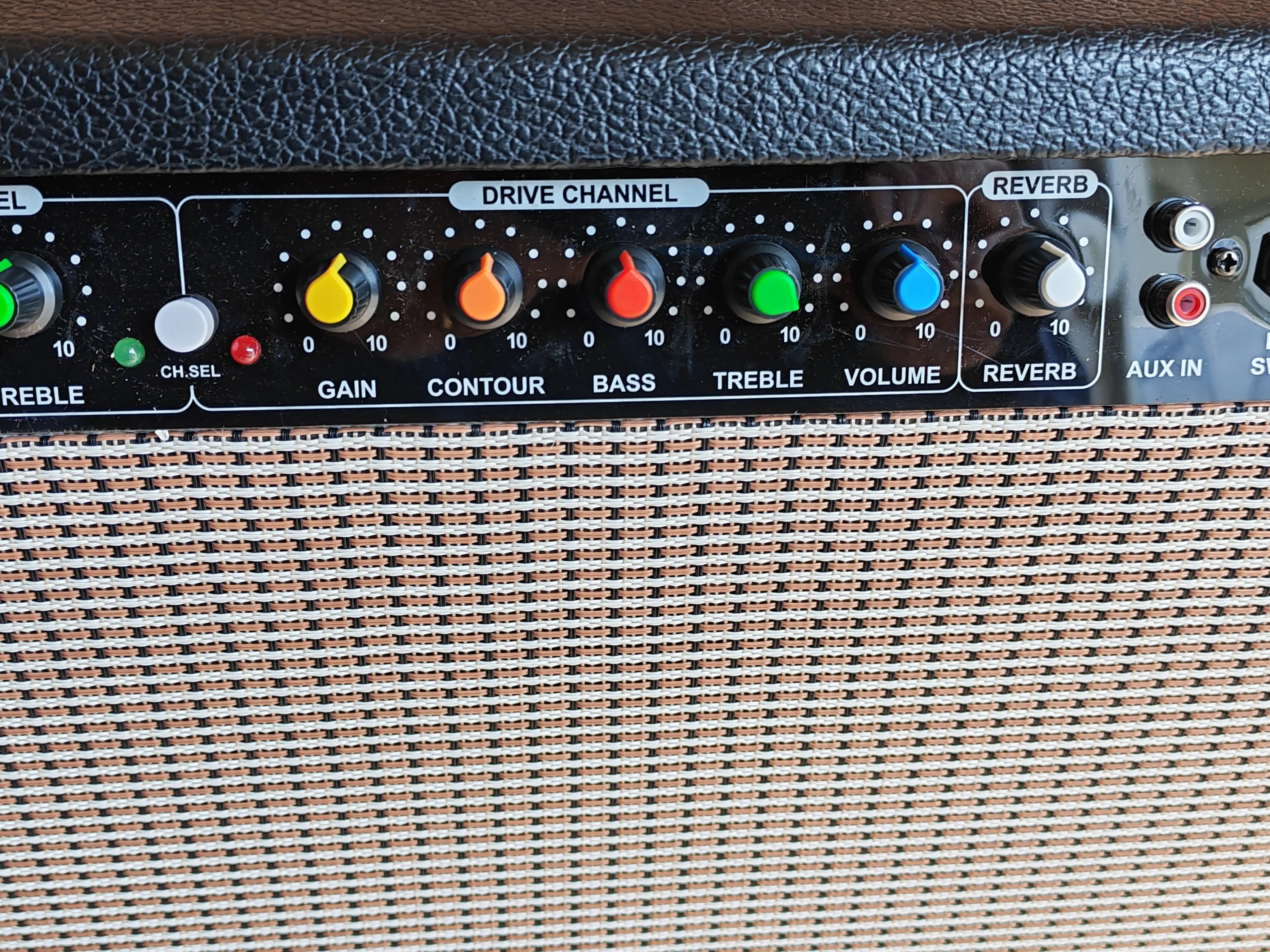 pojačalo za gitaru rocktile ga-60 mark - slika 14