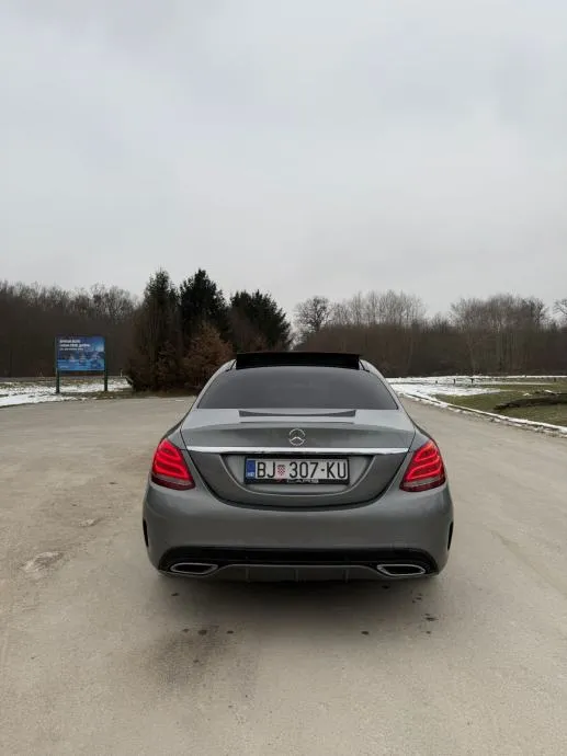 mercedes-benz c-klasa 220 amg - slika 4