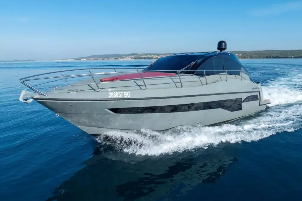 mirakul 40 hardtop / volvo penta d6 2 x 340 - model 2026 - slika 19