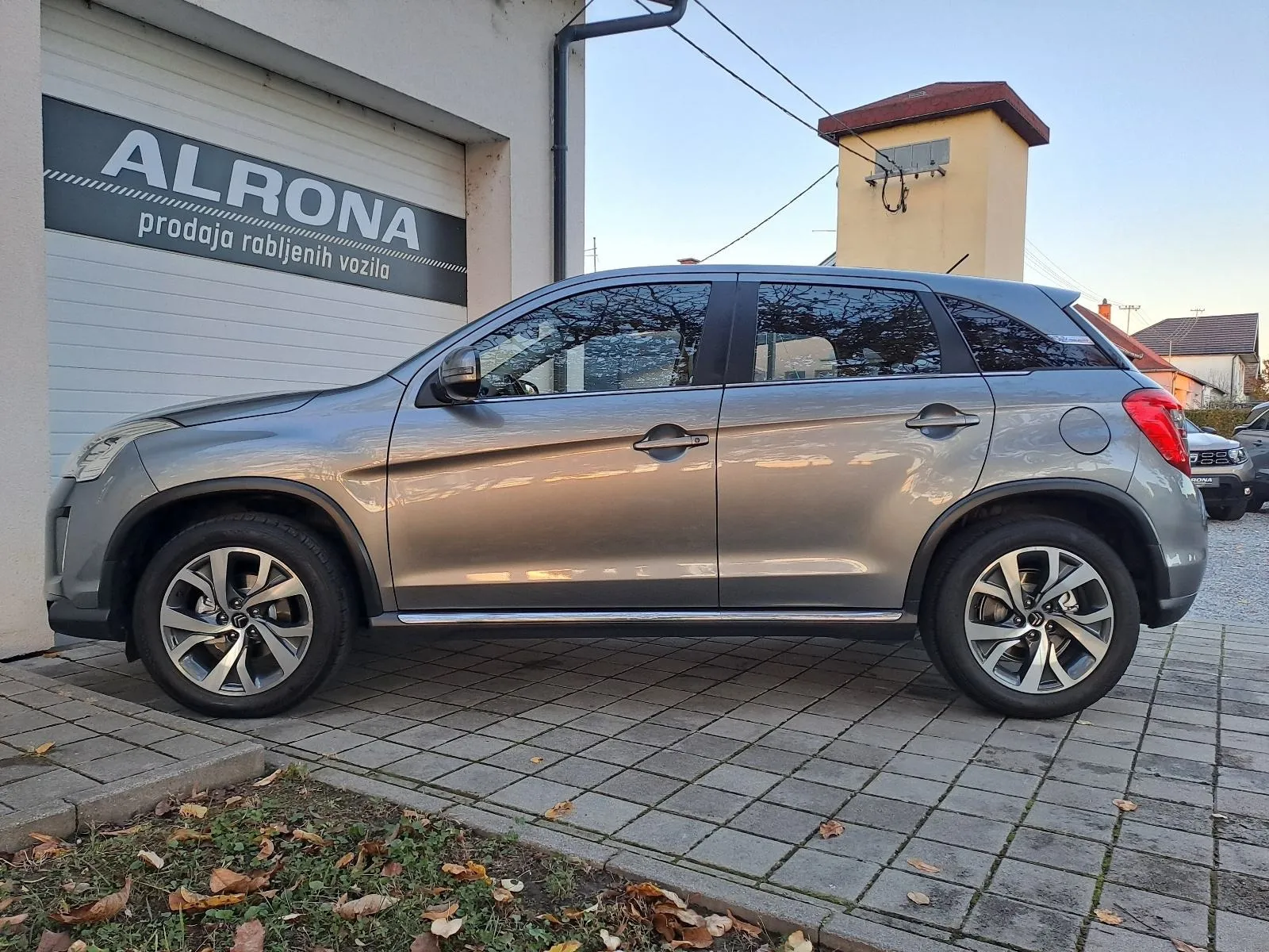citroën c4 aircross 1.6 hdi *jamstvo* led,kamera,servisna,alu.. - slika 7