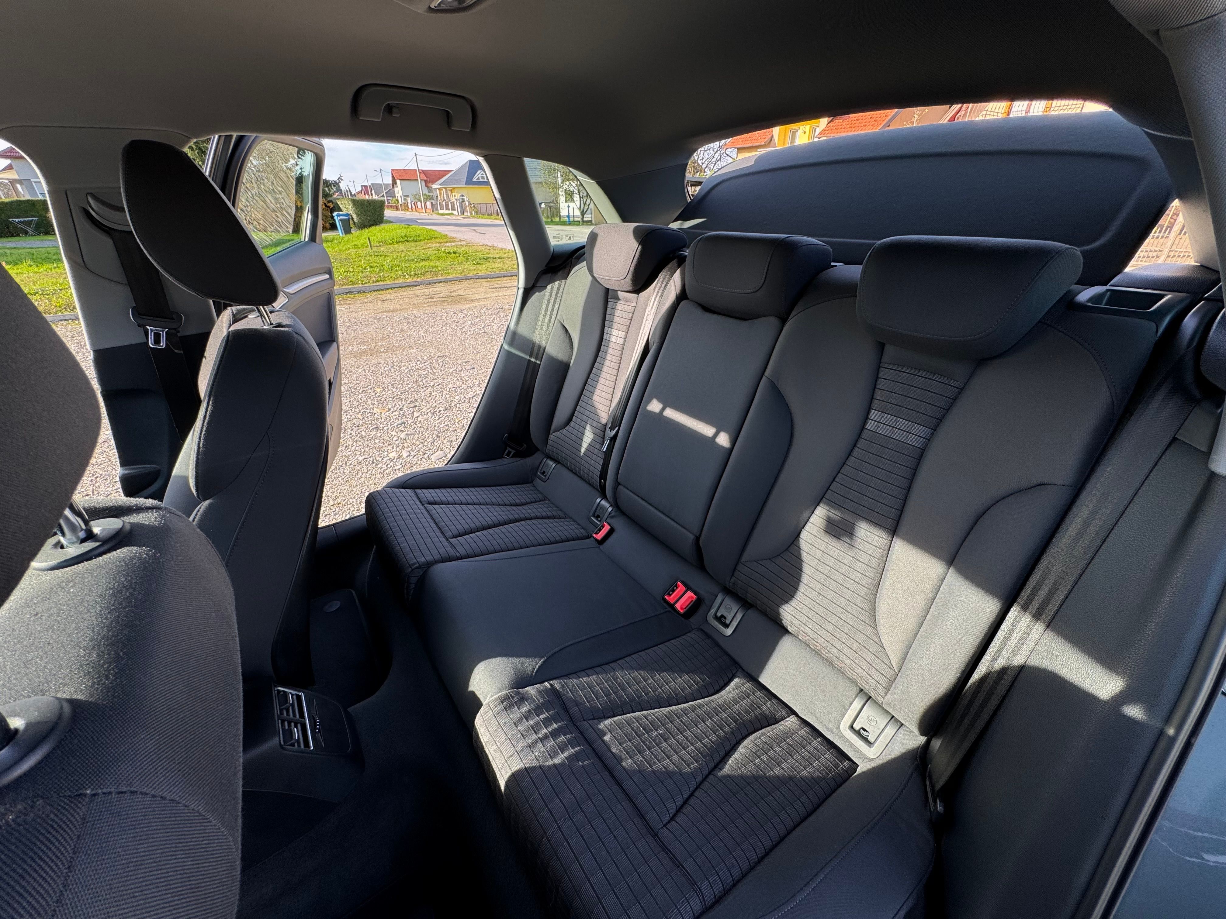 audi a3 1,6 tdi sportback facelift - slika 11