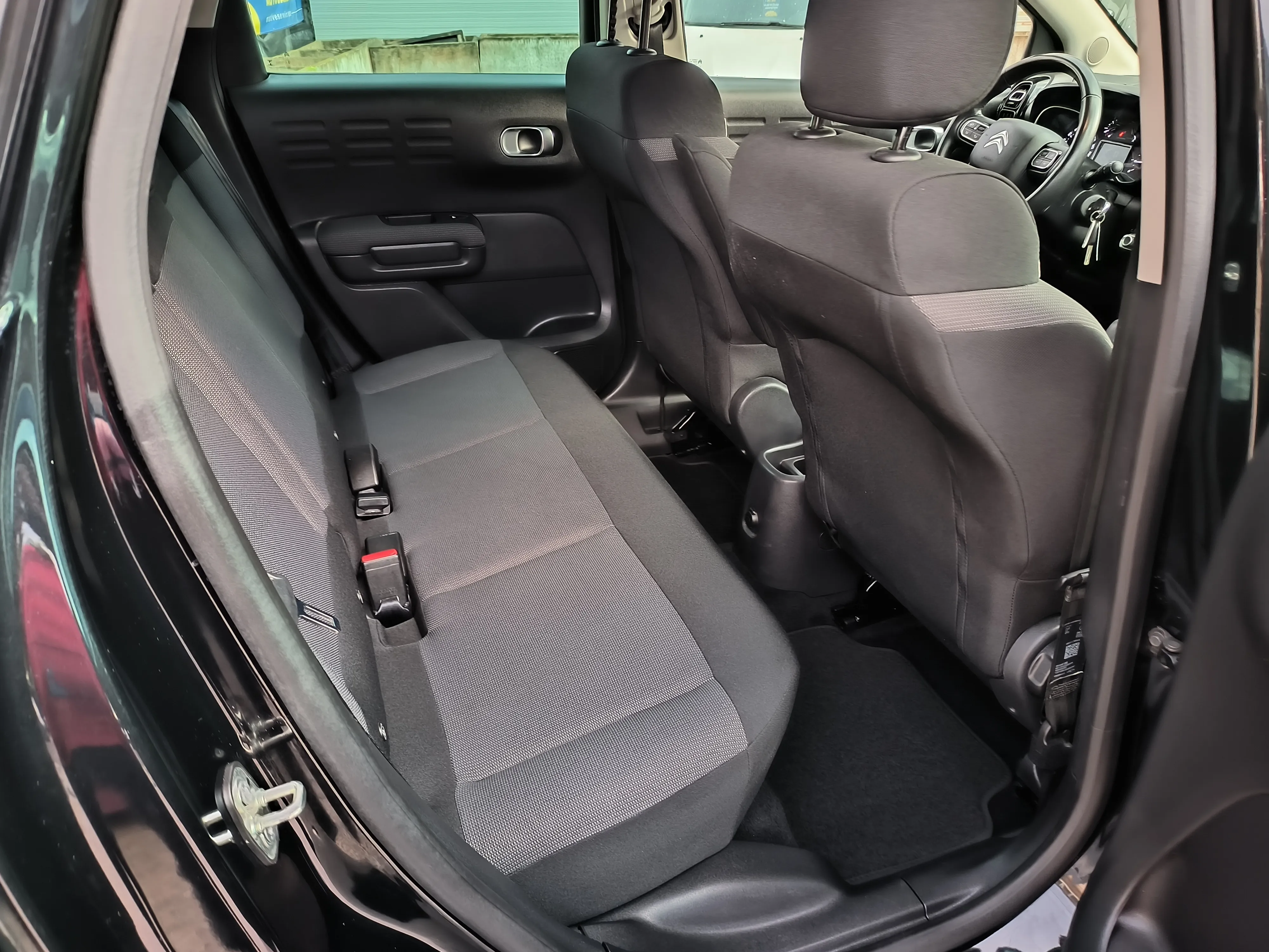 citroën c3 aircross 1,5 bluehdi, shine, automatik, jamstvo, reg. 1 g - slika 15
