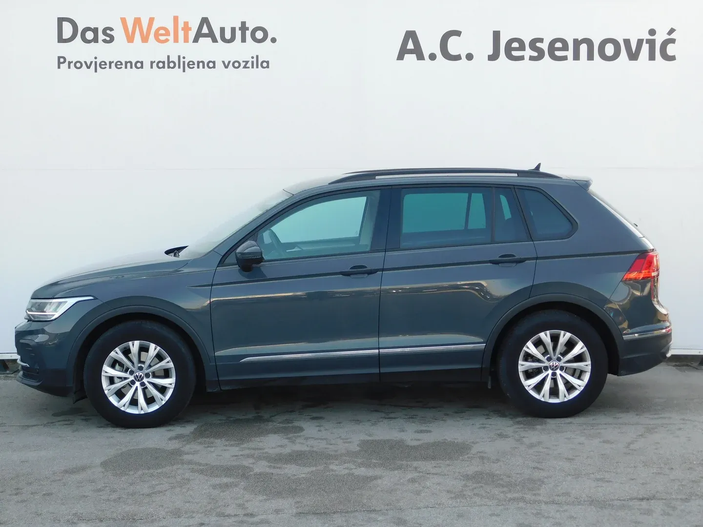 10485 volkswagen tiguan 2.0 tdi dsg life - slika 6