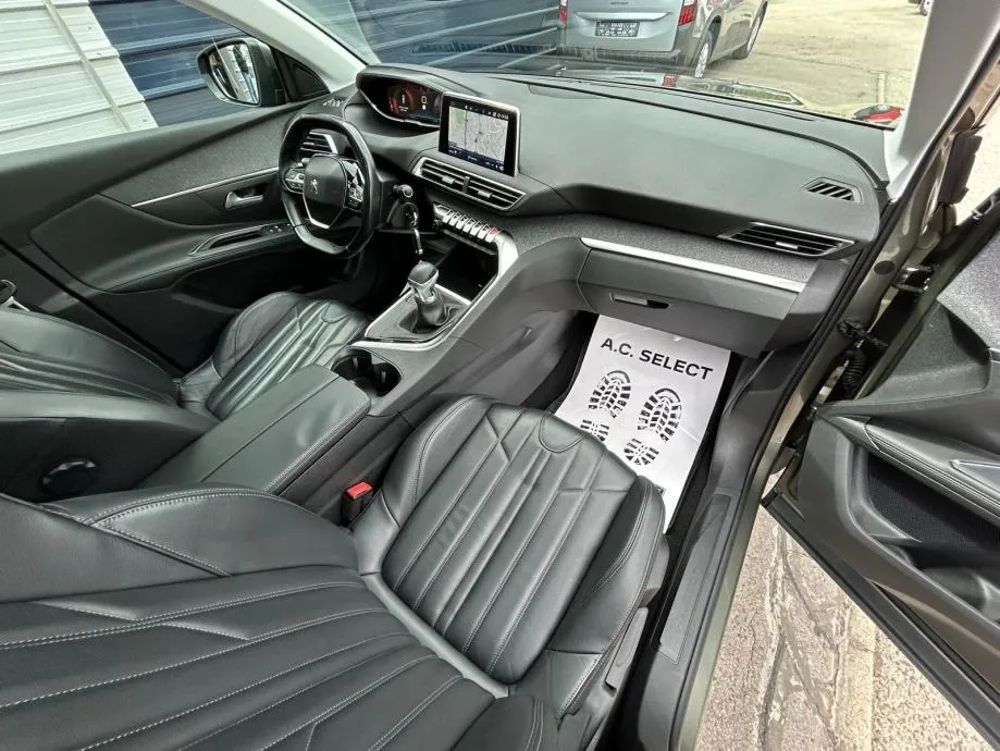 peugeot 5008 hdi - allure - 130.000 - panorama - navi - 7 sjed - reg! - slika 9