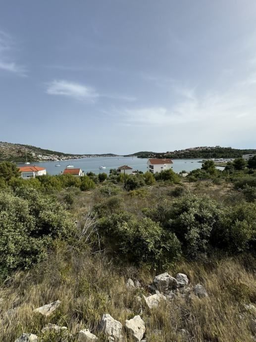 građevinsko zemljište 1115m2 sa pogledom na more, 30m od plaže - slika 2