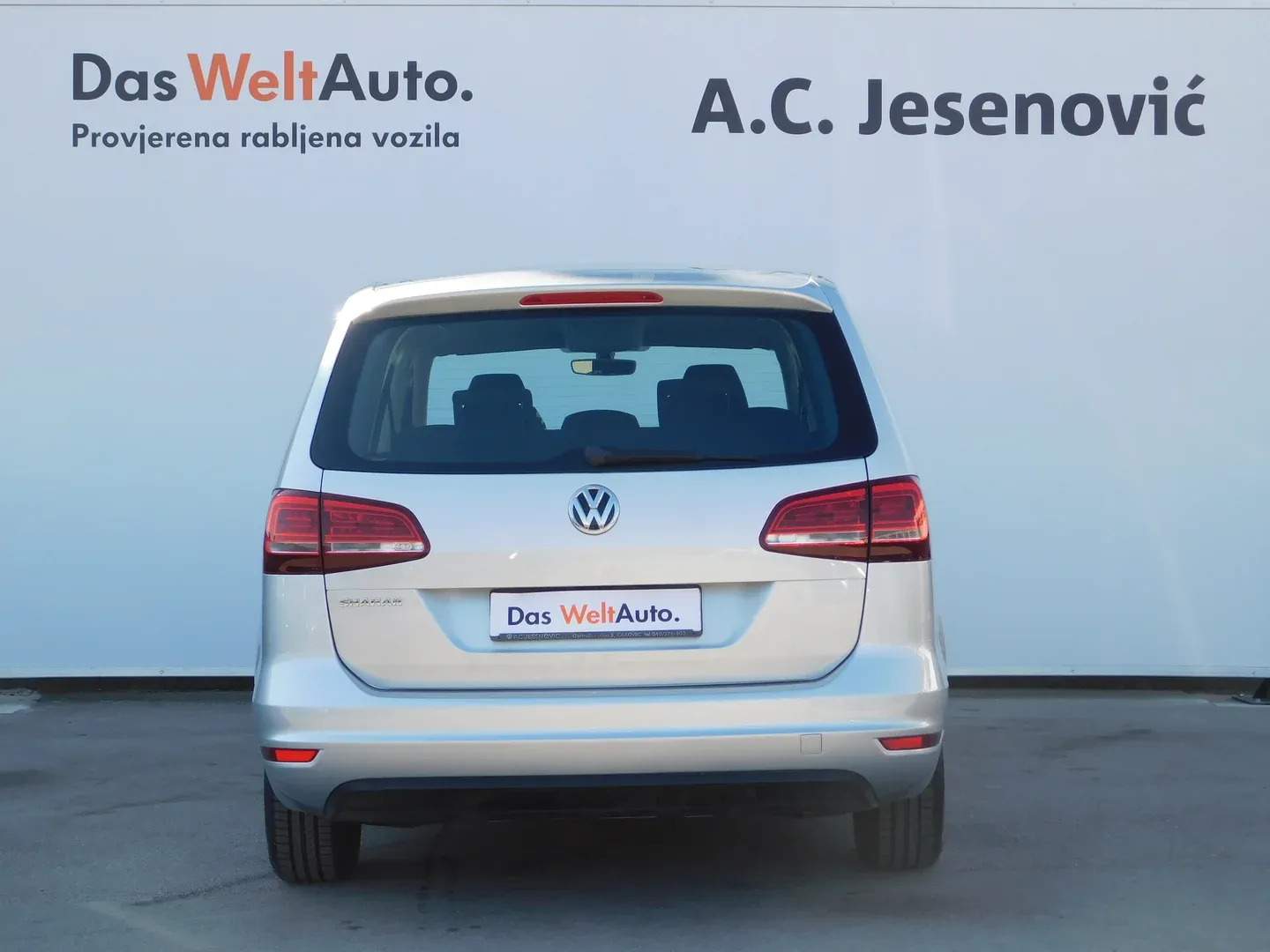 06103 volkswagen sharan fl 2.0 tdi dsg trendline - slika 6