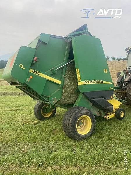 john deere 582 odlična - slika 2