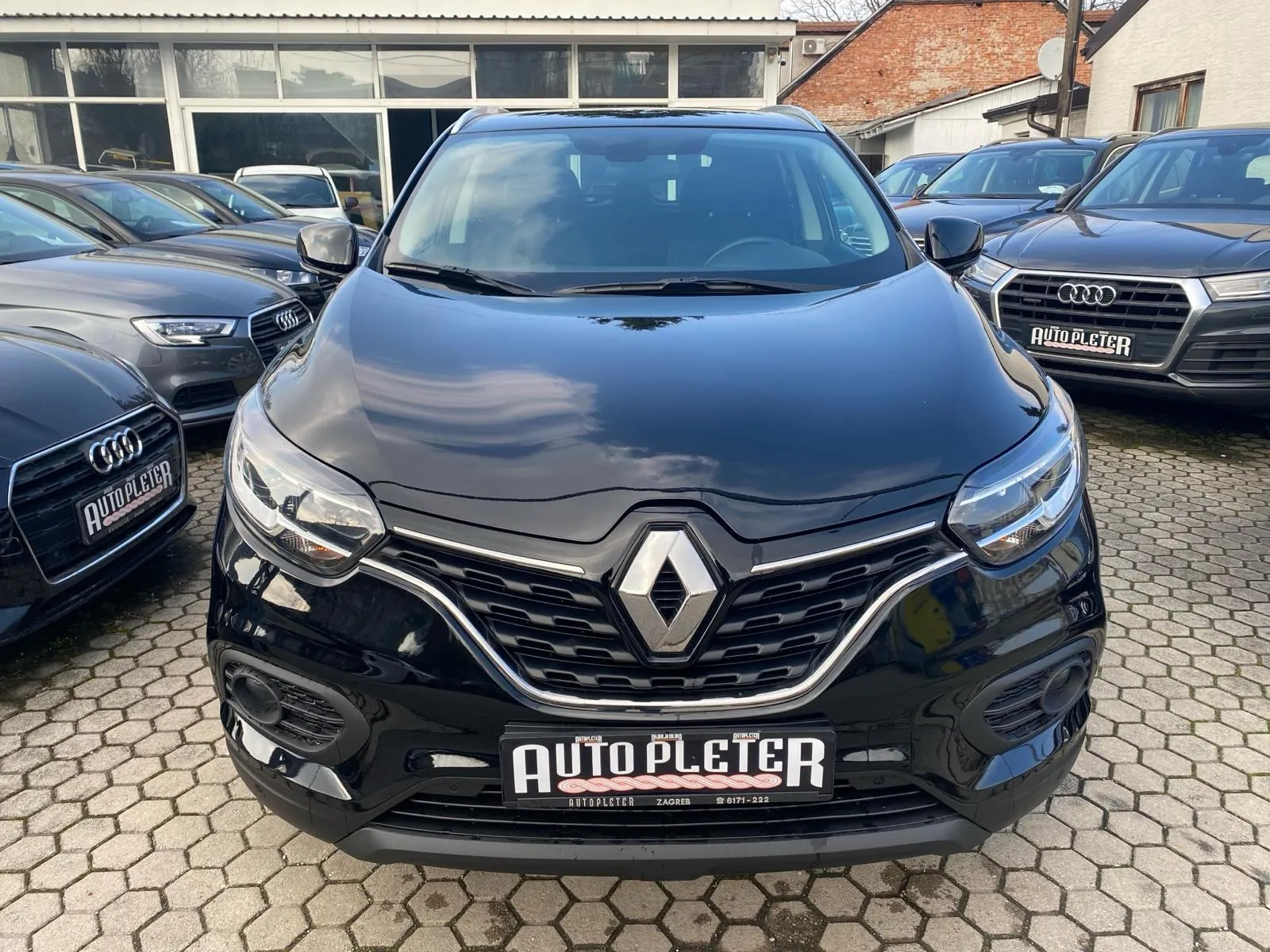 renault kadjar dci 115 kamera, keyless, navigacija, 4x garancija!!! - slika 4