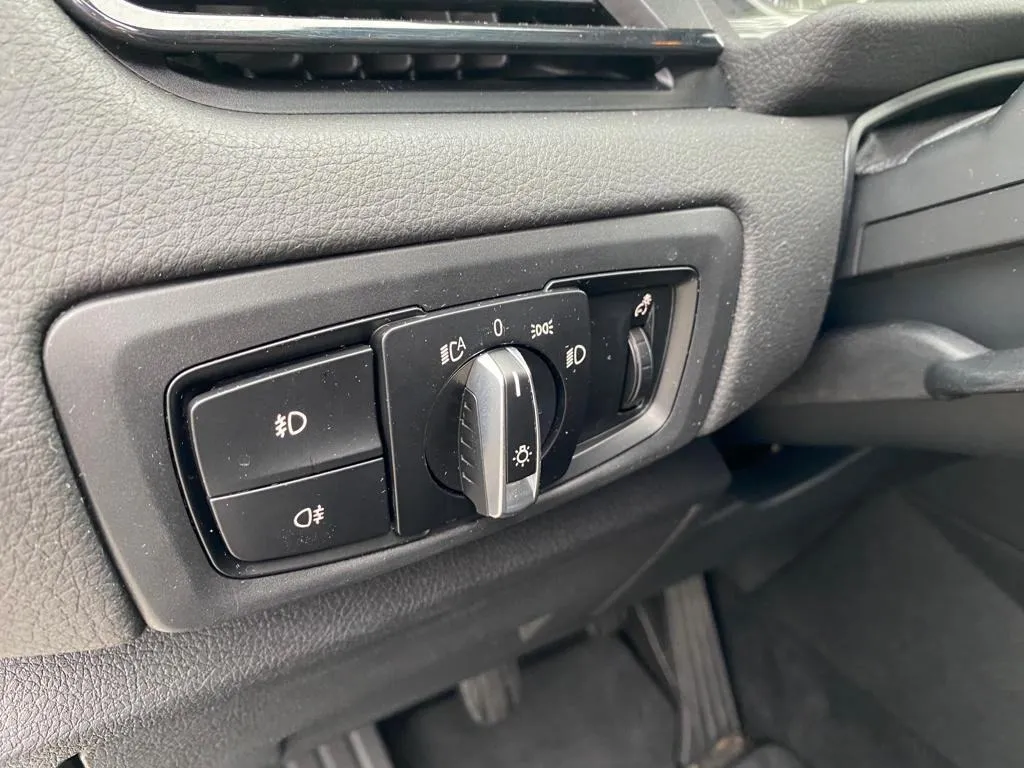 bmw serija 2 gran tourer 218d, navi, led, 4x garancija! - slika 16