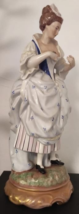porculanska figura dame - slika 7
