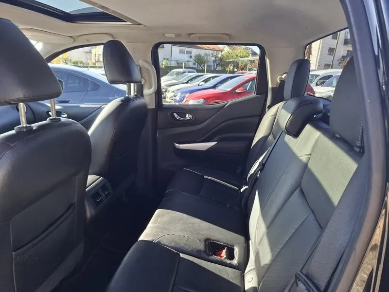 nissan navara 2.3 dci*190ks*4x4*automatik*climatronic*navigacija* - slika 13