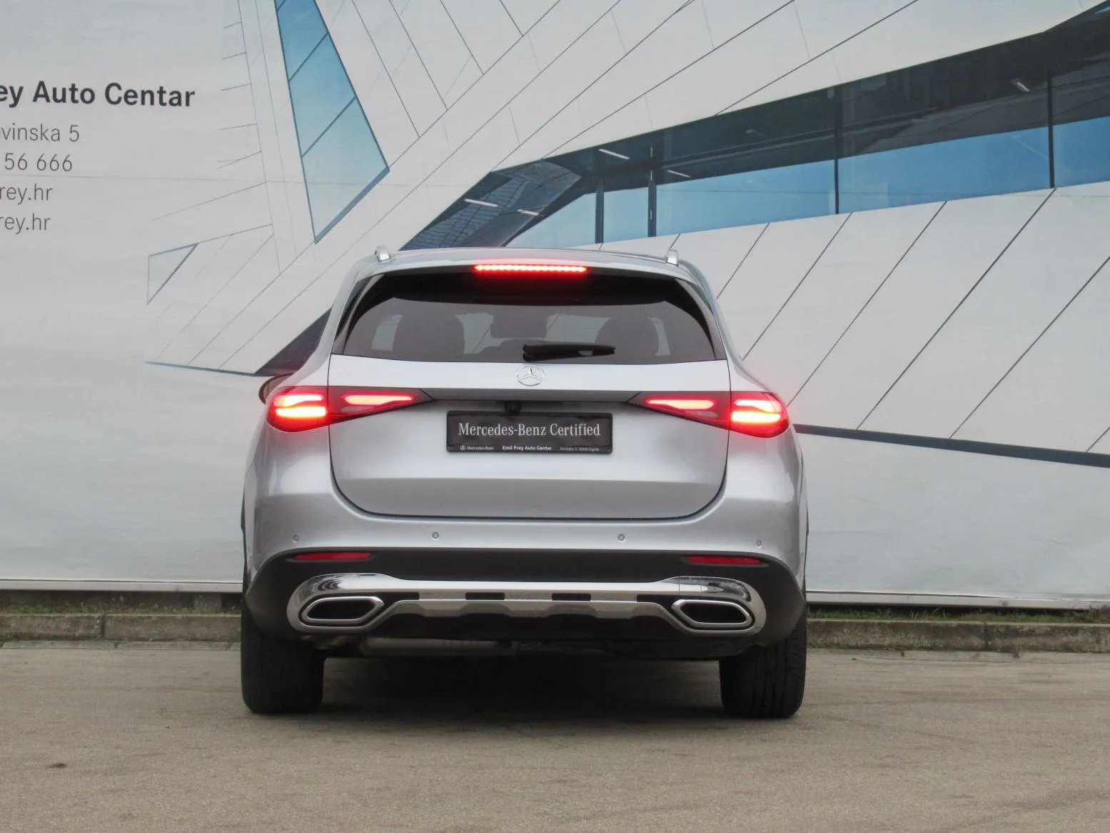 mercedes-benz glc 220 d 4matic avantgarde advanced plus - slika 8