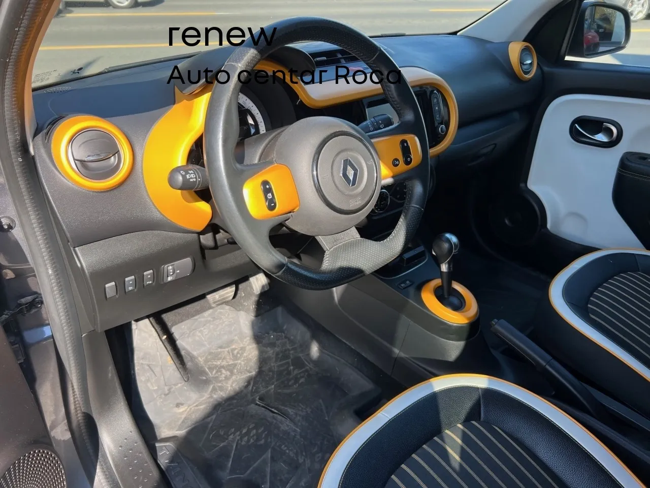 renault twingo electric z.e. intens r80 - slika 6