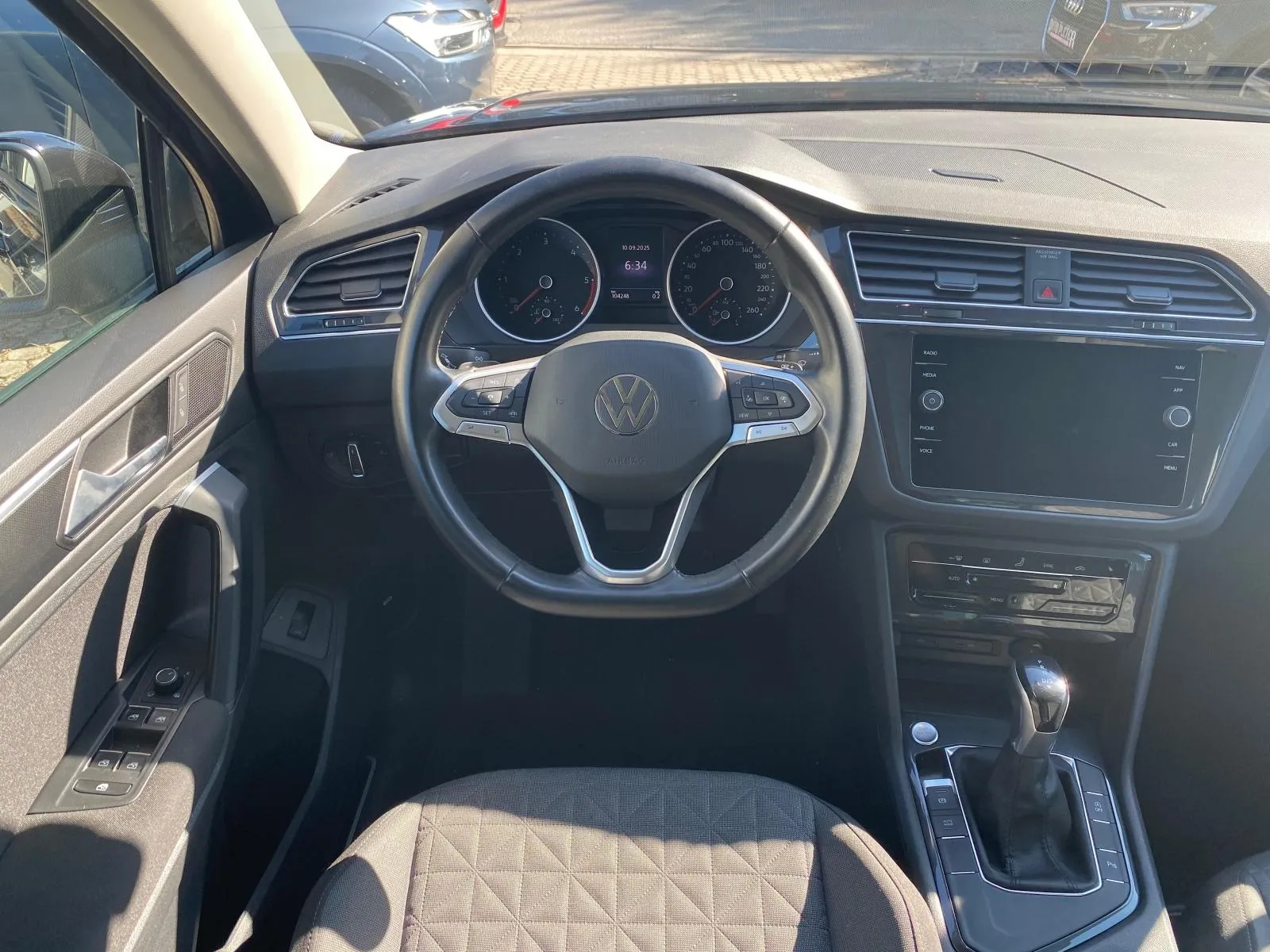 vw tiguan 2.0 tdi 150 ks, dsg, life business 4x garancija - slika 12