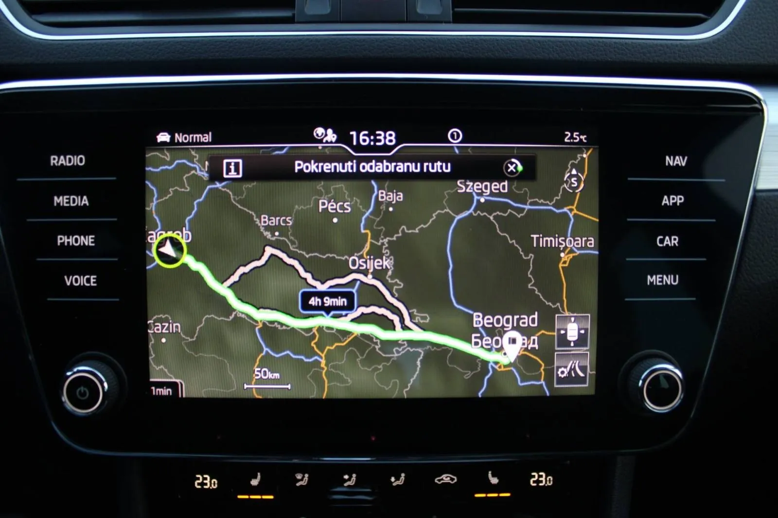 škoda superb 2.0 tdi dsg *led, navigacija, kamera* - slika 21