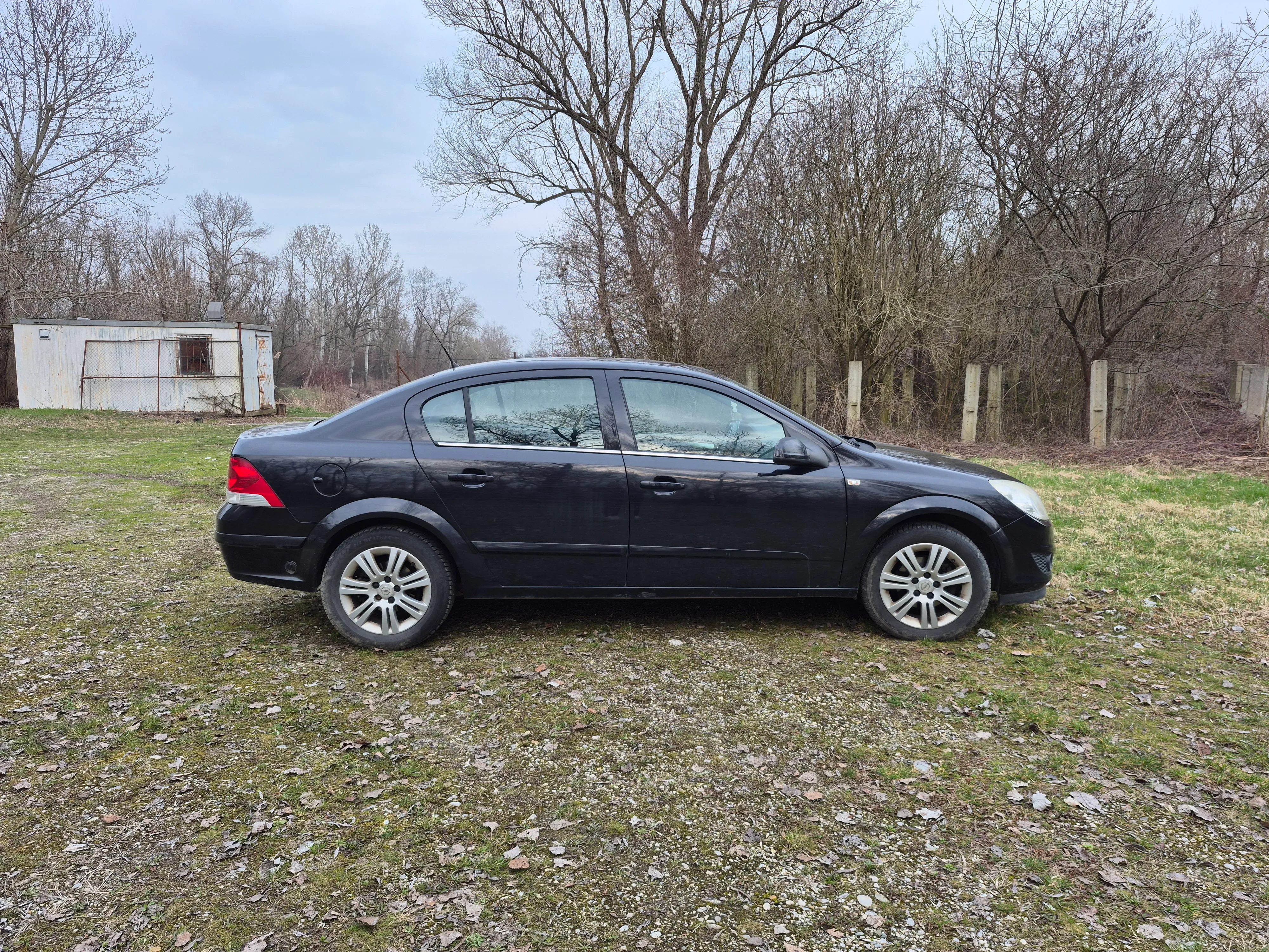 opel astra 1.6 2008 - slika 4