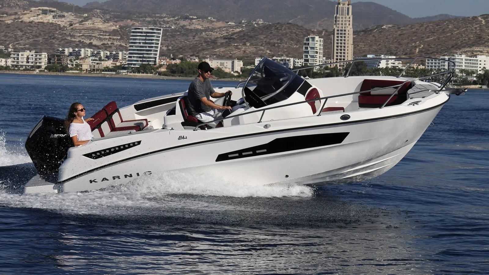 karnic 6.70 m (sl641) otvoreni pramac/kabina u konzoli, model 2026 - slika 16