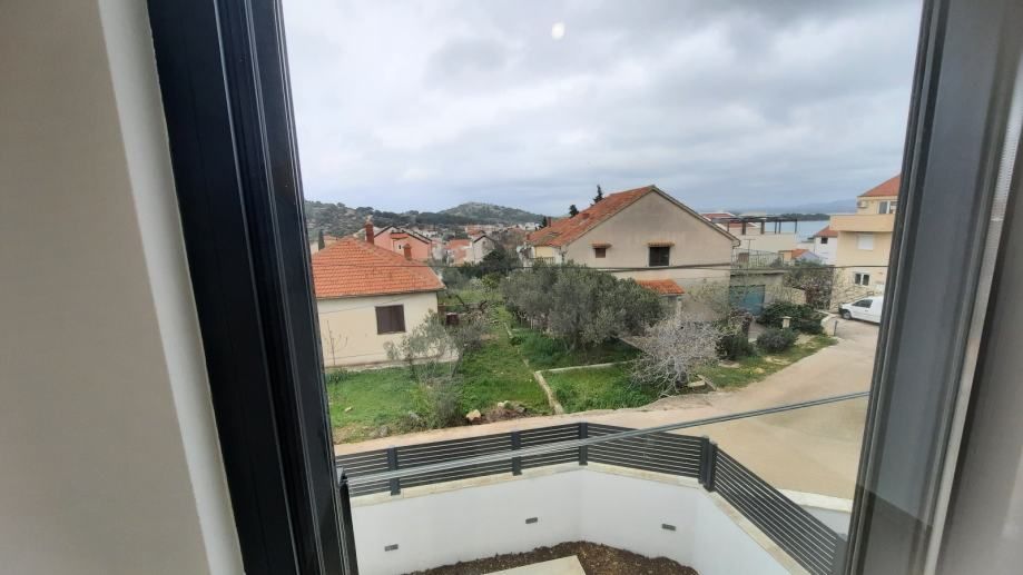 !!luksuzna katnica na odličnoj lokaciji,117m2 (prodaja) - slika 16