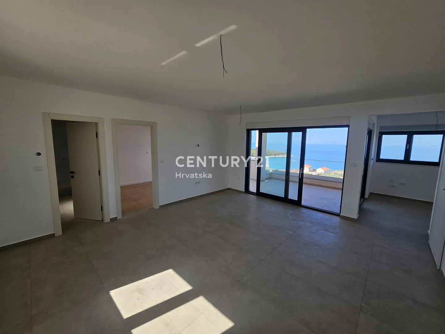 penthouse na trećem katu s pogledom na more- dolac, primošten - slika 28