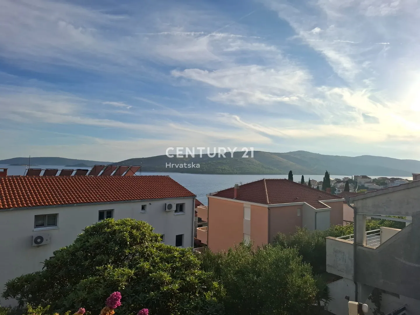 kuća na prodaju blizu mora -seget vranjica - slika 5
