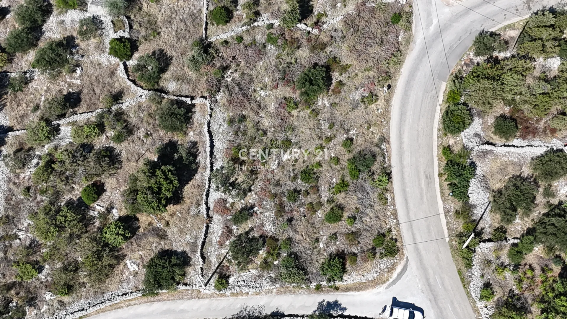 prodaja građevinskog zemljišta – vinišće, ulica greben (874 m²) - slika 7