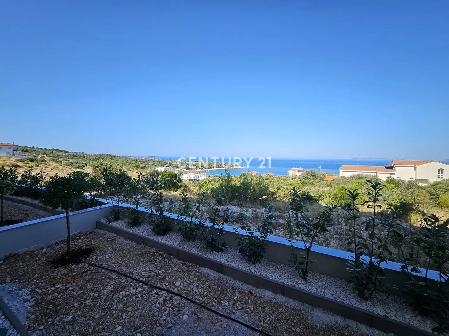 apartman u prizemlju s pogledom na more i vrtom - dolac, primošten - slika 4