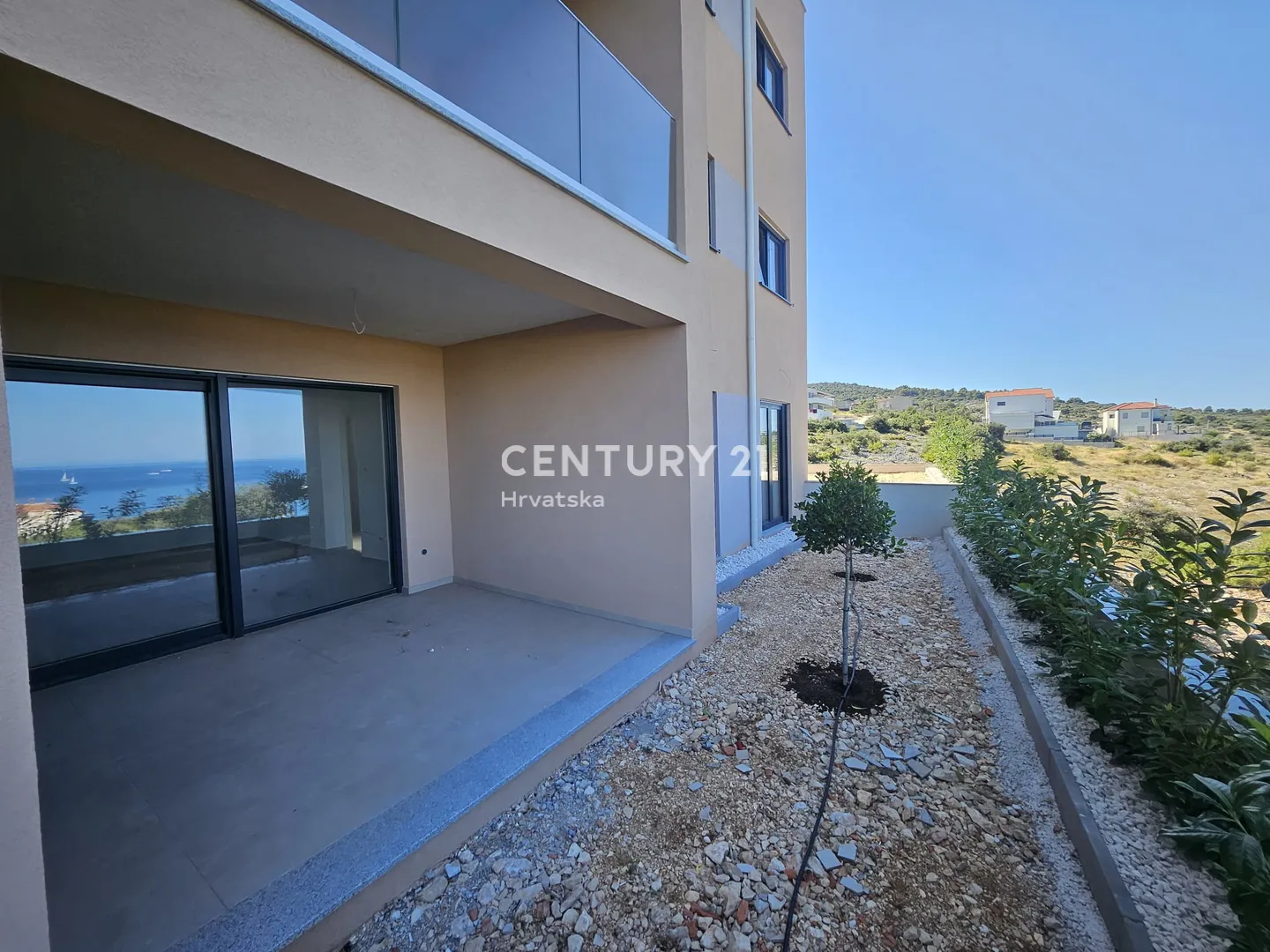 apartman u prizemlju s pogledom na more i vrtom - dolac, primošten - slika 34