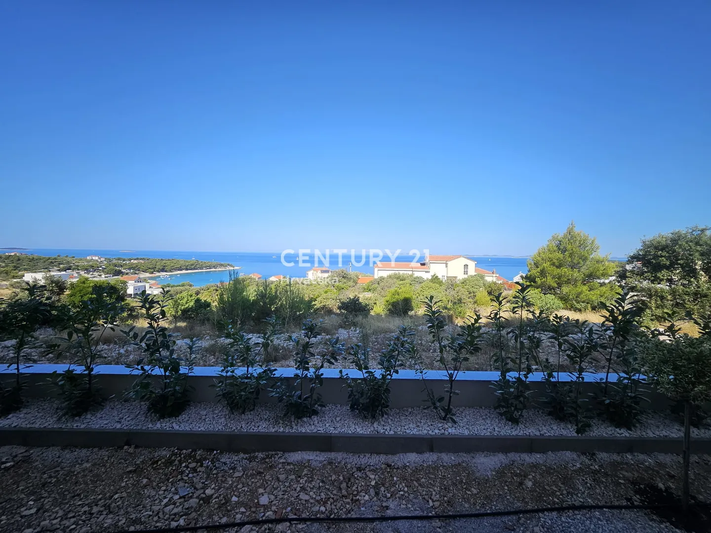 apartman u prizemlju s pogledom na more i vrtom - dolac, primošten - slika 2