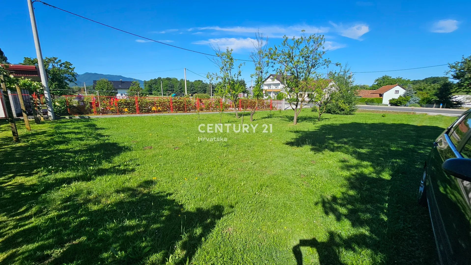 cerje nebojse | obiteljska kuća 95 m² + gospodarske zgrade | okućnica 5.112 m² | voćnjak i vrt | glavna cesta varaždin–ivanec | 55.000 € - slika 2