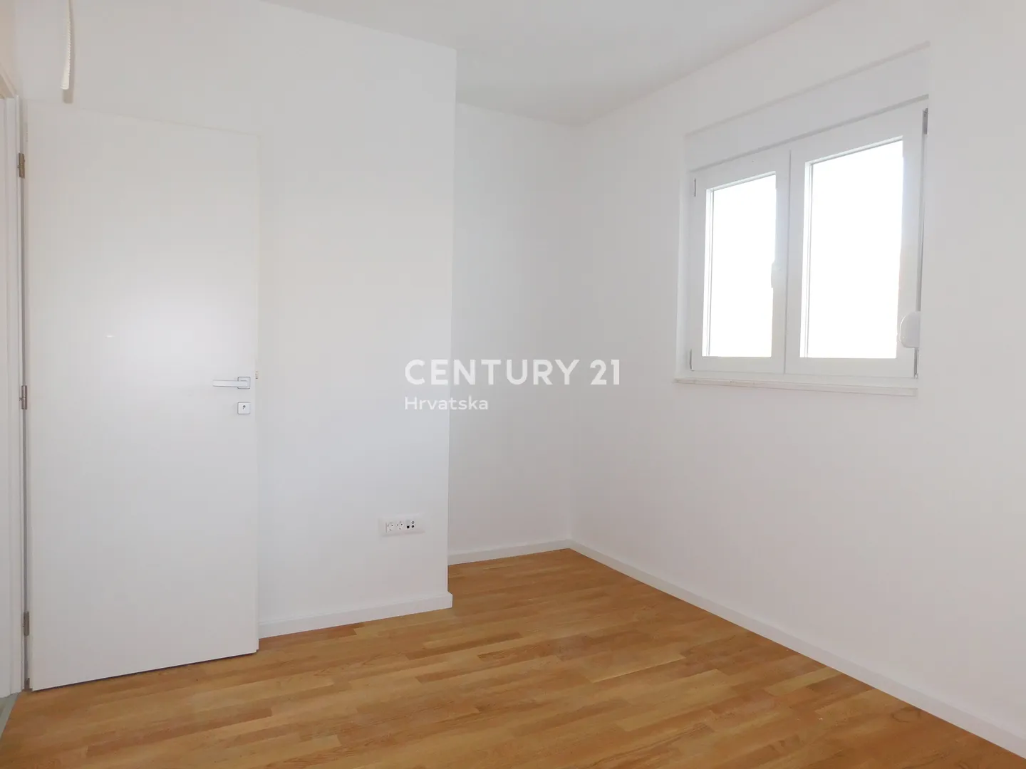 stan s pogledom na more u novogradnji – seget donji, 70,17m2 - slika 2