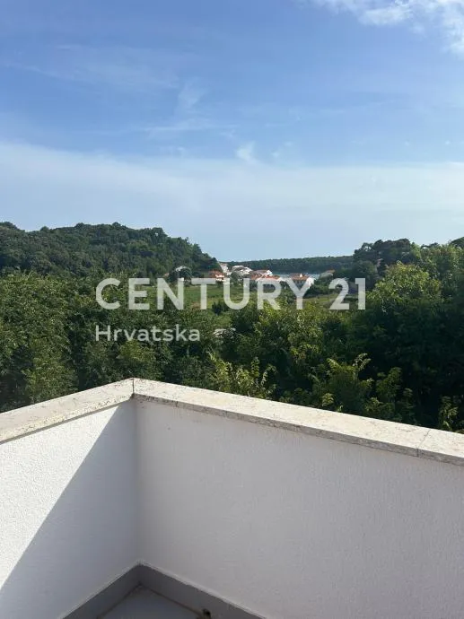palit (otok rab) – vila palit | trosobni dvoetažni apartman 75,25 m² + velika terasa | 2. kat | 2011. god. | energetski razred b - slika 25