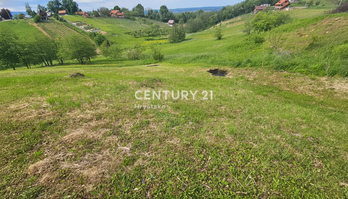 ivanec – vitešinec | poljoprivredno zemljište 3.697 m² | blizina infrastrukture | mogućnost prenamjene - slika 2