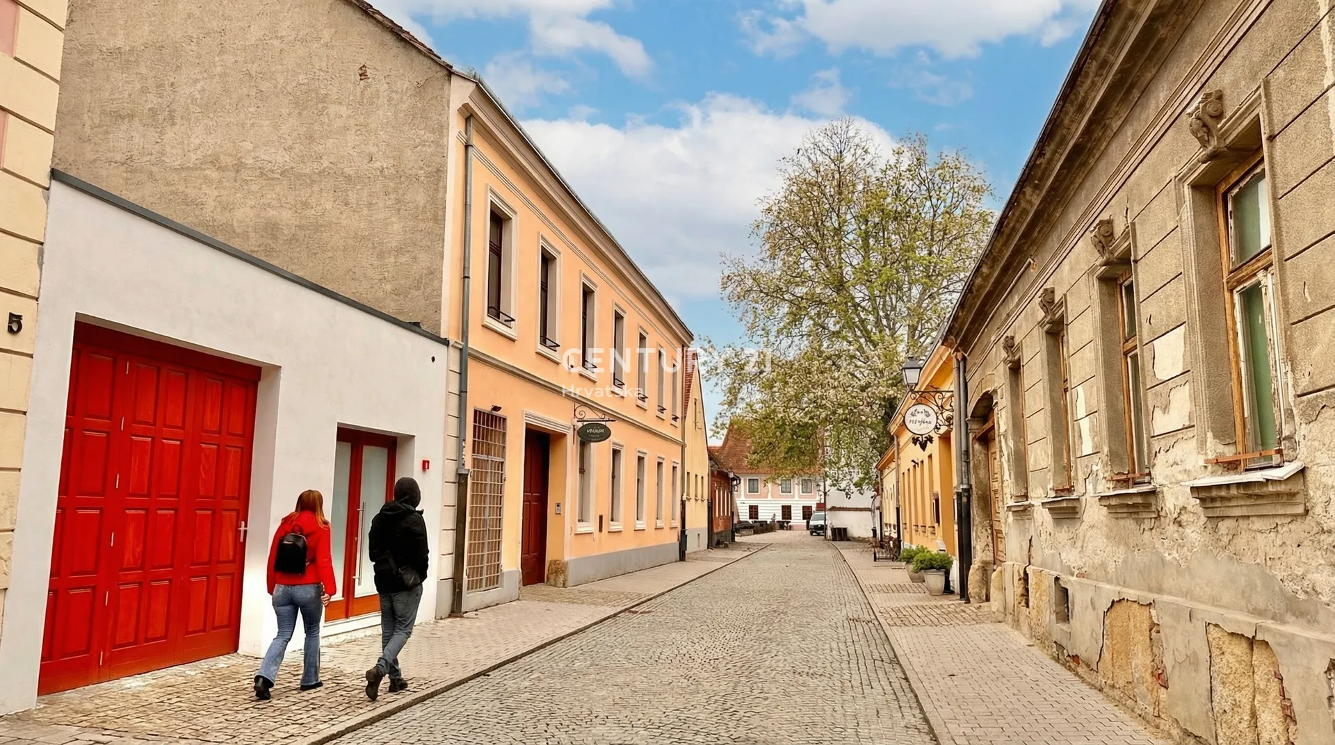 strogi centar - stan od 93m2 - parking u dvorištu - investicija - slika 23