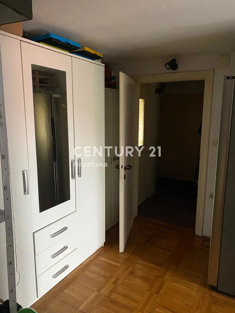stan 50 m² u baroknoj palači – centar zagreba - slika 14