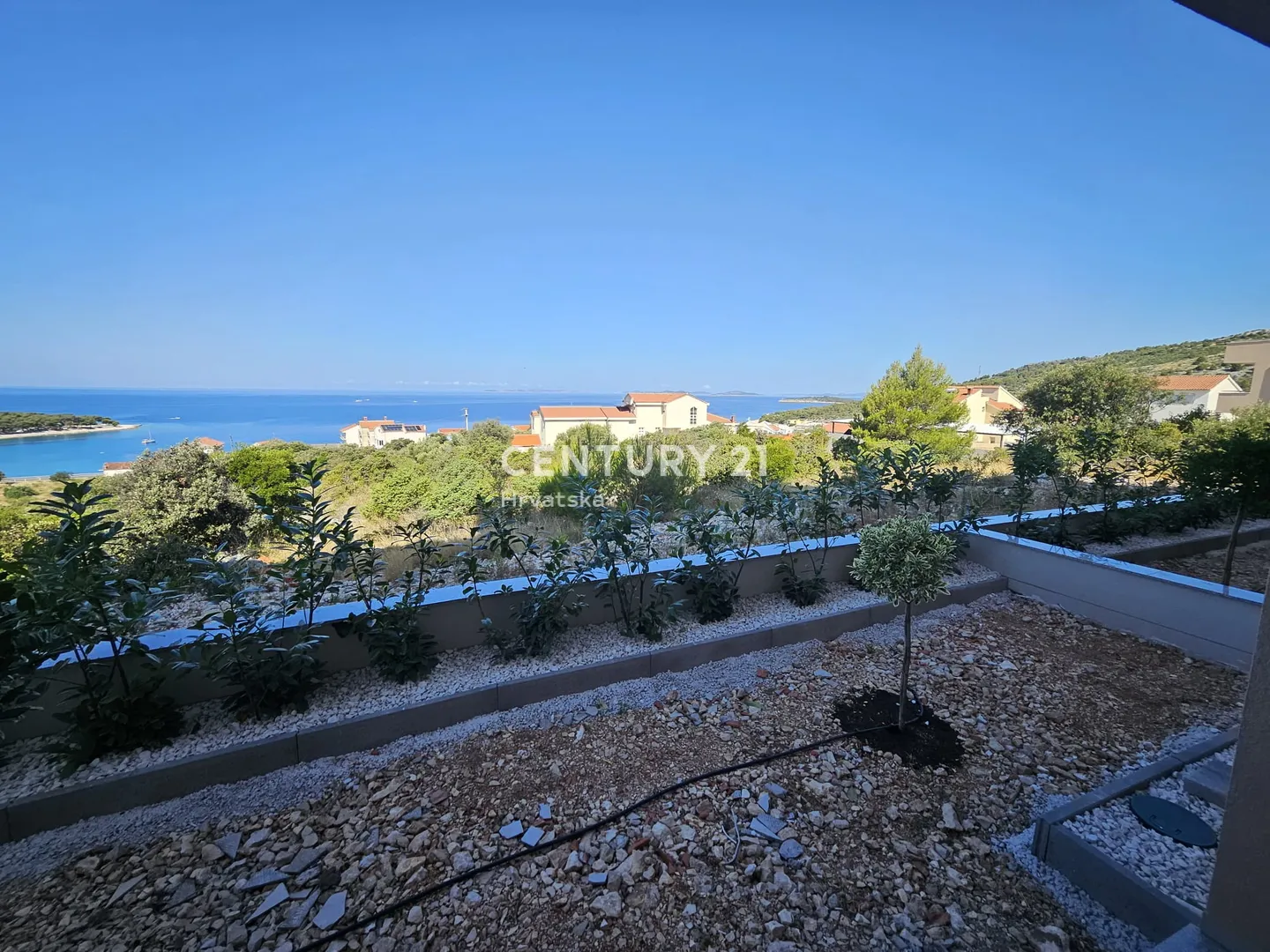 apartman u prizemlju s pogledom na more i vrtom - dolac, primošten - slika 20