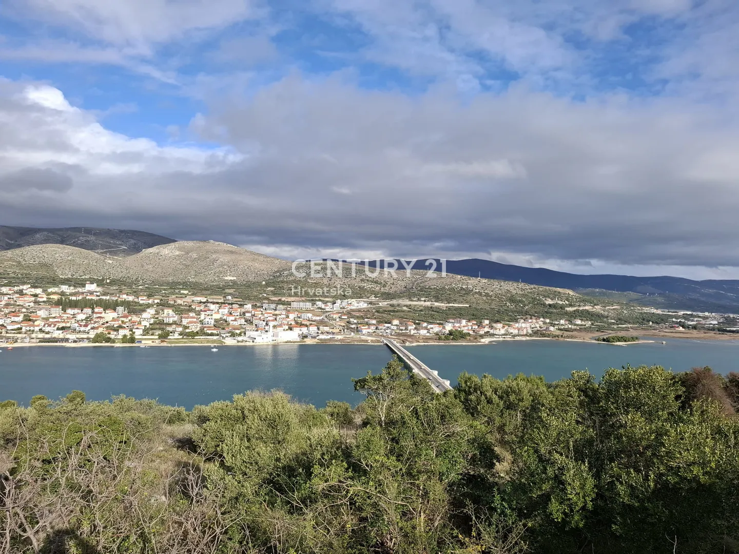 građevinsko zemljište 4700 m2 -trogir/čiovo - slika 4