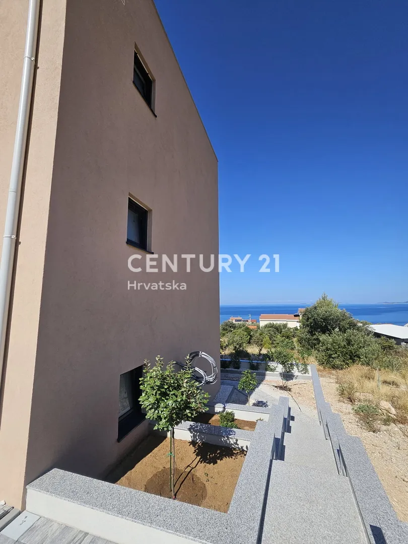 apartman u prizemlju s pogledom na more i vrtom - dolac, primošten - slika 39