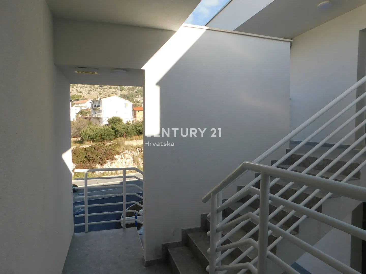 luksuzni penthouse na prodaju – seget donji, 106,54 m², s pogledom na more! - slika 35