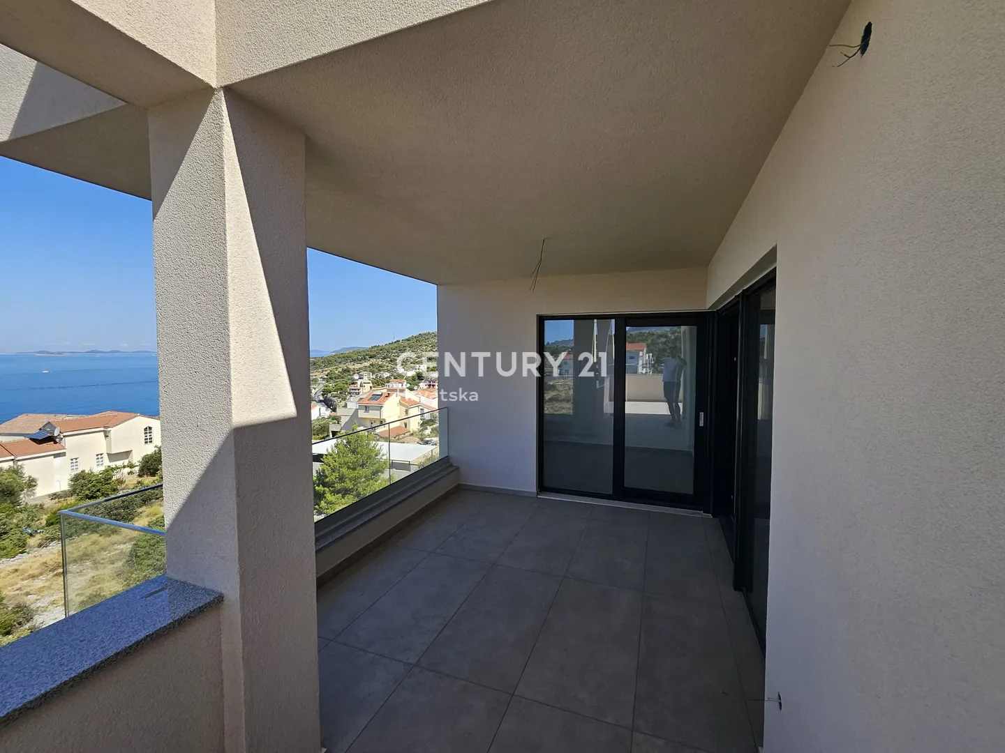 penthouse na trećem katu s pogledom na more- dolac, primošten - slika 23