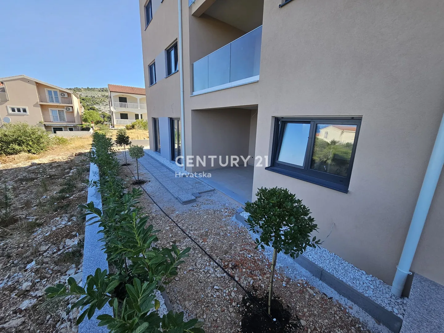 apartman u prizemlju s pogledom na more i vrtom - dolac, primošten - slika 35