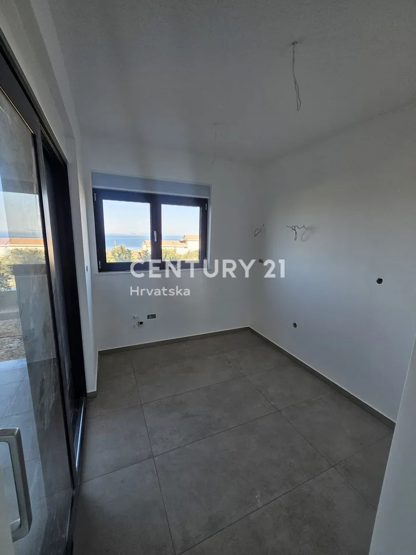 apartman u prizemlju s pogledom na more i vrtom - dolac, primošten - slika 18