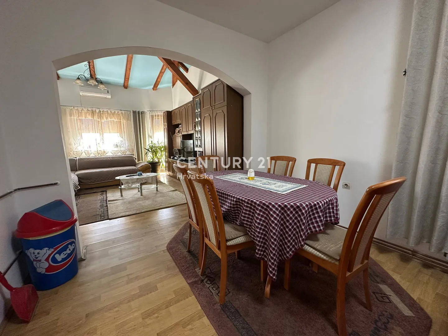 samostojeća kuća 150 m² na parceli od 5.661 m² – 8km od centra varaždina - slika 5