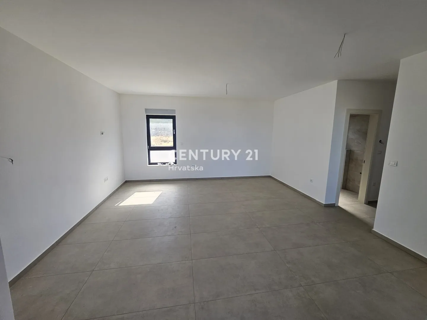 apartman na prvom katu s pogledom na more- dolac, primošten - slika 18