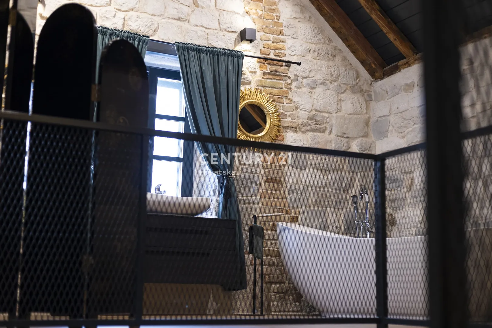luksuzni, dvoetažni apartman -kaštel stari, 50 m od mora - slika 23