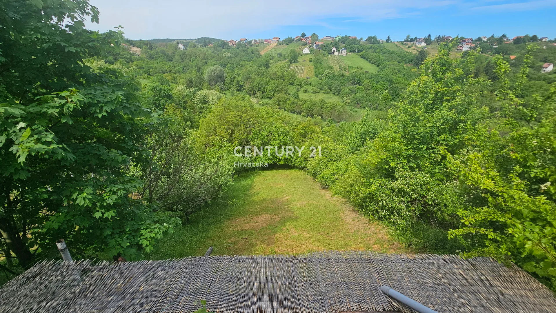 varaždinske toplice – vrtlinovec | vikendica 35 m² + balkon 6 m² + terasa 7,5 m² | zemljište 361 m² | pogled na varaždin breg - slika 8