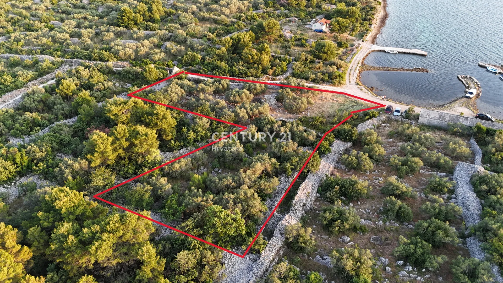 poljoprivredno zemljište – prvi red do mora, modrave (pirovac - drage) - slika 3