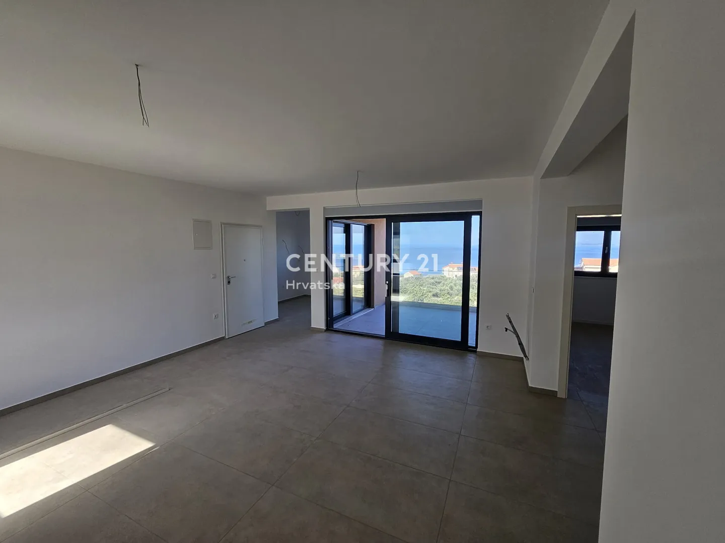 apartman na prvom katu s pogledom na more- dolac, primošten - slika 36