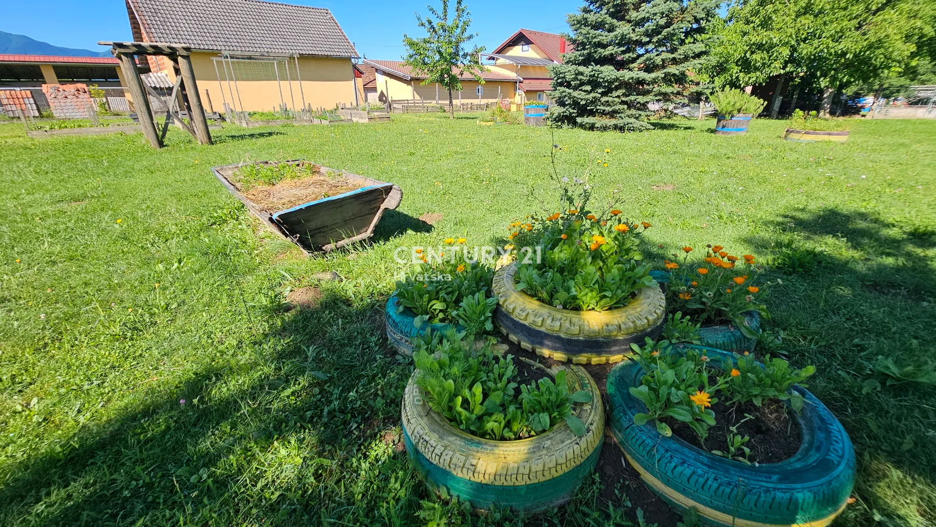 cerje nebojse | obiteljska kuća 95 m² + gospodarske zgrade | okućnica 5.112 m² | voćnjak i vrt | glavna cesta varaždin–ivanec | 55.000 € - slika 16