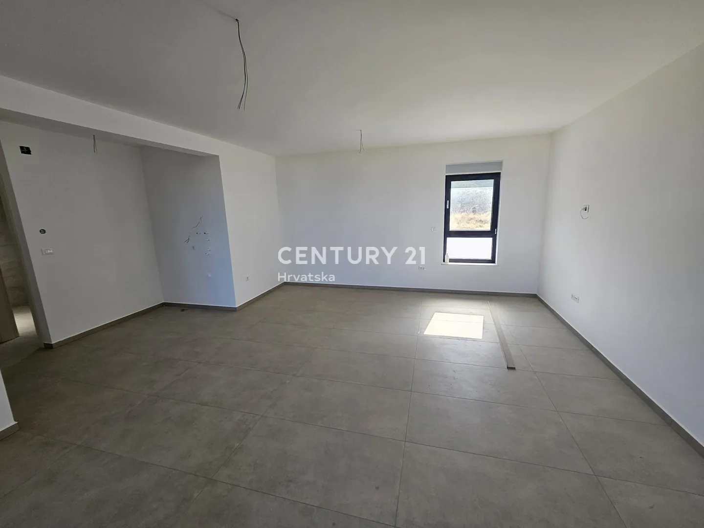 apartman na prvom katu s pogledom na more- dolac, primošten - slika 26