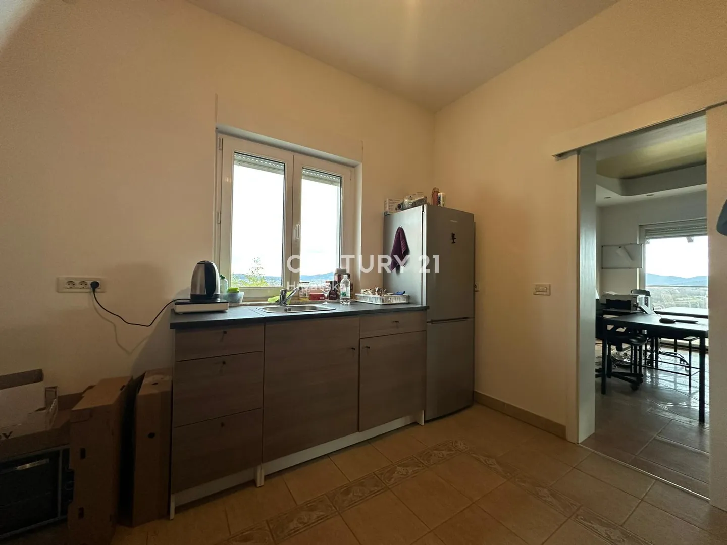 luksuzna obiteljska kuća – 560 m² na parceli od 1.135 m², topličica, novi marof - slika 12